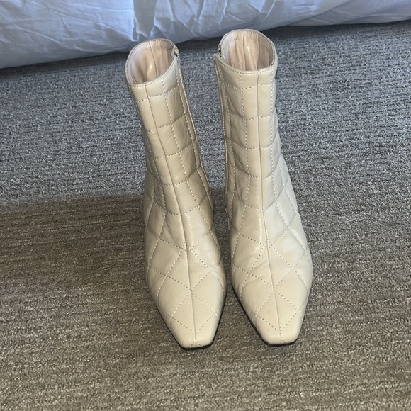 Napoleoni Quilted Italian Leather Boots off white - Picture 1 of 10